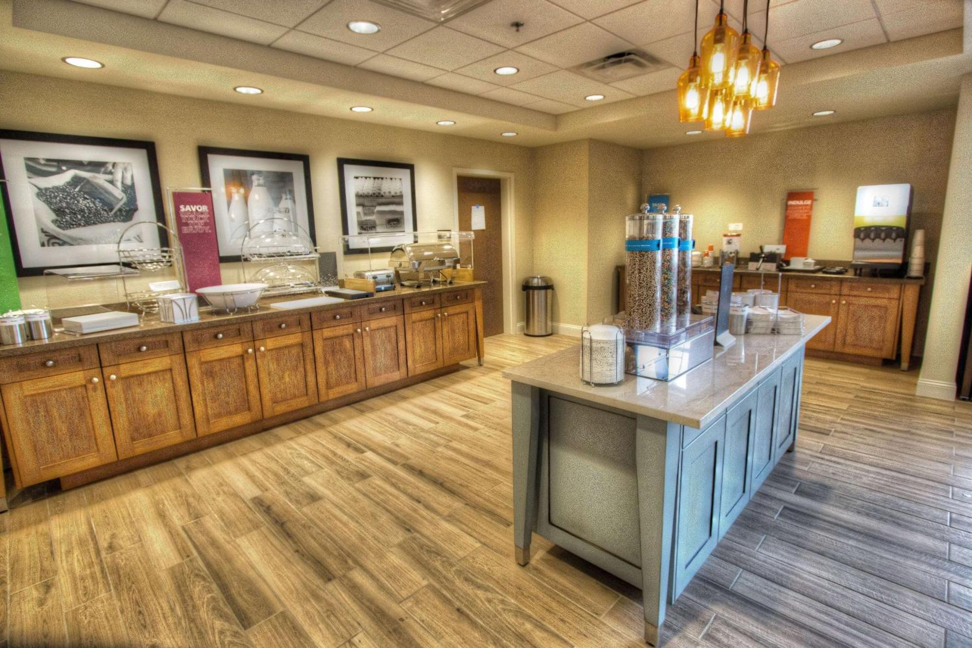 Hampton Inn&Suites Braselton Buitenkant foto